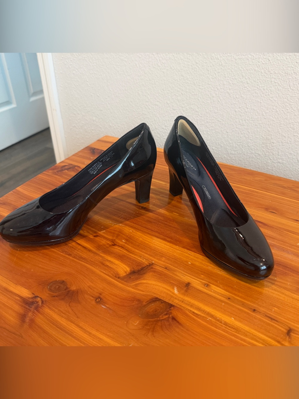 Rockport Black Patent Leather Mid Heel Pumps